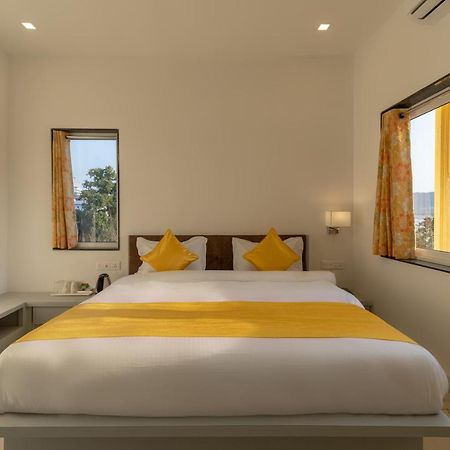 Haveli Jai Durga Udaipur Lake Facing With Swimming Pool Εξωτερικό φωτογραφία