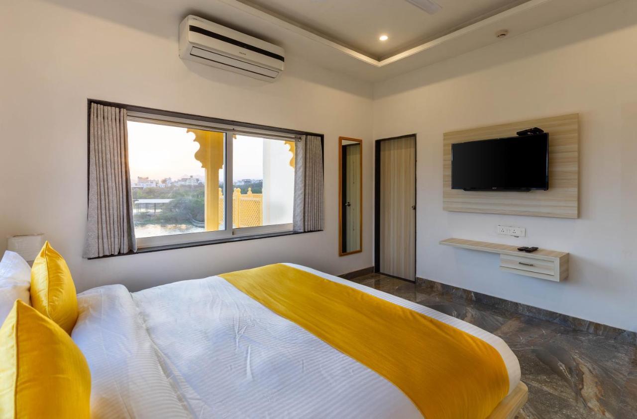 Haveli Jai Durga Udaipur Lake Facing With Swimming Pool Εξωτερικό φωτογραφία