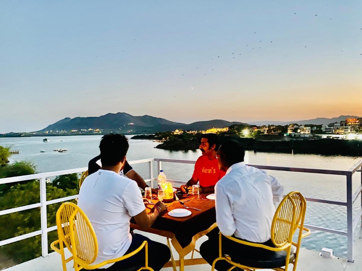 Haveli Jai Durga Udaipur Lake Facing With Swimming Pool Εξωτερικό φωτογραφία