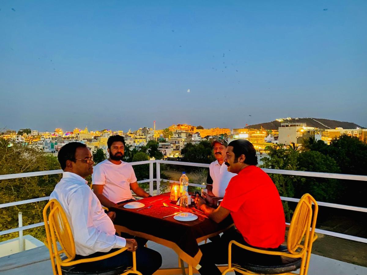 Haveli Jai Durga Udaipur Lake Facing With Swimming Pool Εξωτερικό φωτογραφία